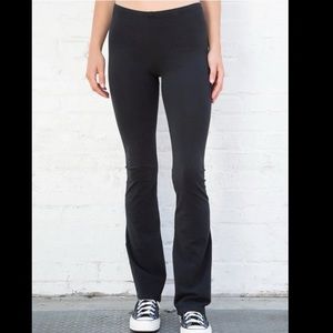 Brandy Melville Brand New With Tags Black Leia Stretchy Pants